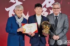 金年会官方网站-国脚名将归位：武磊跑步突入对方大禁区疯狂射门(武磊在国足踢什么位置)