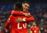 金年会官方入口-葡萄牙豪取四连胜，提前进入淘汰赛