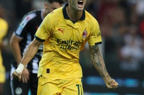 金年会官方网站-卡利亚里客场逆袭AC米兰精彩胜利引爆现场的简单介绍